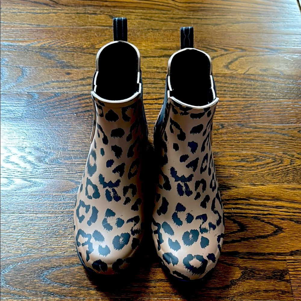 Hunter Brown and Black Winter Rain Boots